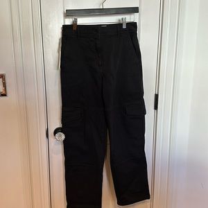 WILFRED free size 4 black cargo pants style Maeve brand new from Aritzia.